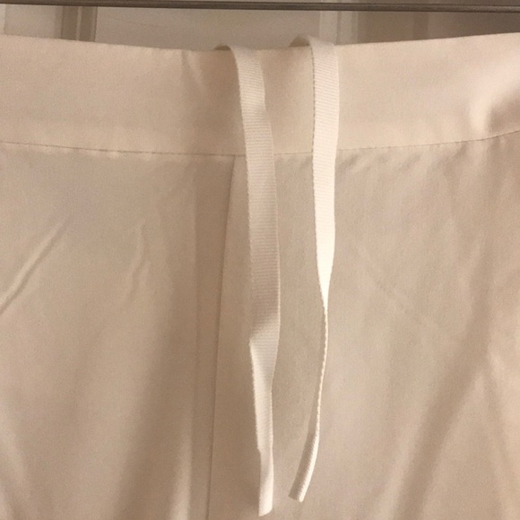 Nike Athletic/Athleisure Capri Golf Slacks, NWT! - Picture 2 of 8